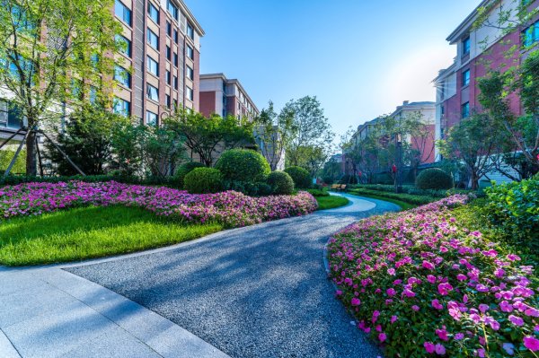 鑫耀证券 实探北京养老社区：如何让老人有尊严地变老？